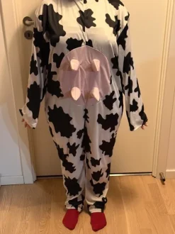Fastelavn/ Carnival cow costume
