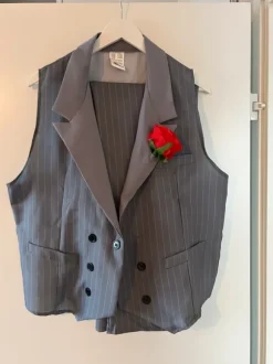 Gangsteri naamiaisasu