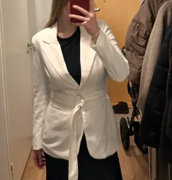 Gina tricot bleiseri