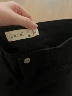 Gina Tricot mustat farkut