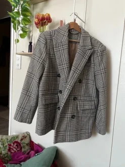 Gina tricot, villakangastakki.