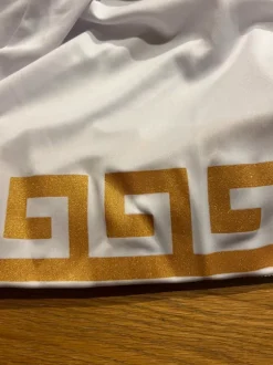 Grekiskt inspirerad utklädnad