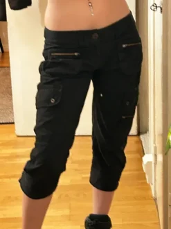 Guess mustat low waist cargo caprit