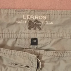 Harmaat cargo housut