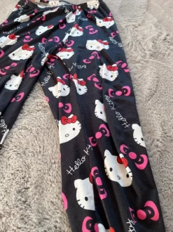 Hello Kitty housut S