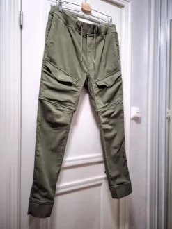 H&M • Khaki Jogger Pants | Tapered - M