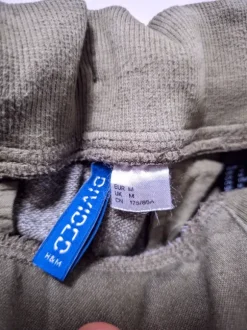 H&M • Khaki Jogger Pants | Tapered - M