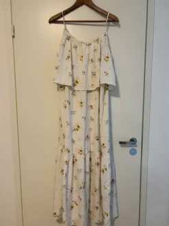 H&M mama imetysmekko koko L