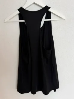 H&M mama treenitoppi