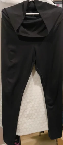 H&M mama urheiluhousut