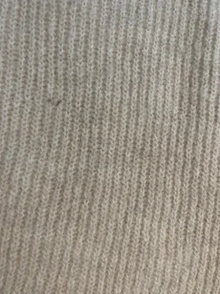 H&M ribattu off shoulder-neule