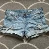 H&M shortsit