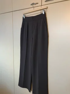 H&M suorat harmaat housut