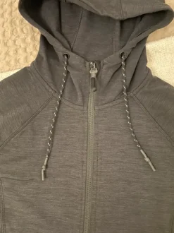 H&M tekninen takki koko M