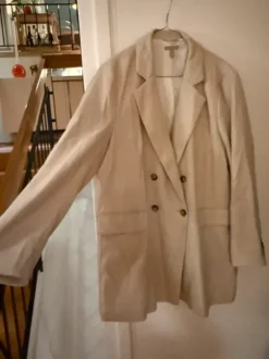 H&M vaalea oversized jakku