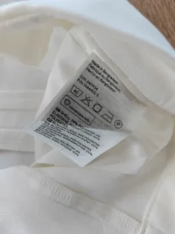 H&M valkoiset shortsit