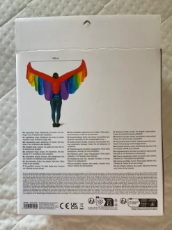 Inflatable wings costume