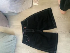 Jinco jeans shortsit