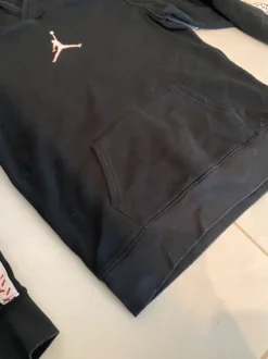 Jordan housut ja huppari