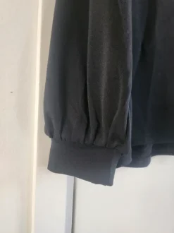 Juhlavampi pusero S (menee myös M/L)