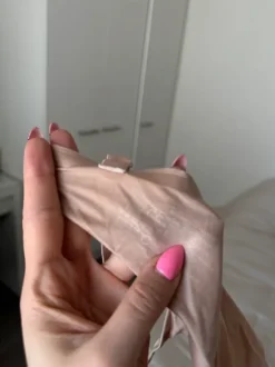 Kaarituelliset rintaliivit