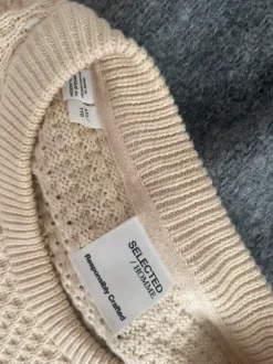 Kermanvaalea neulepaita miehet, koko XXL