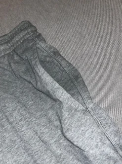 Korkeavyötäröiset Nike college shortsit