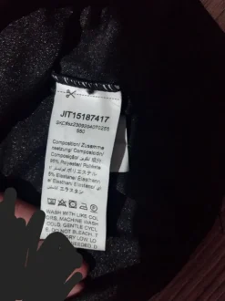 Koronkowy top na ramiączkach