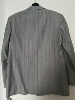 Kruunu Pukine harmaa puku