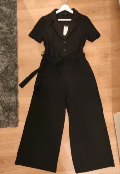 Käyttämätön haalari