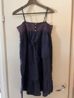 L -koon iso vaatepaketti