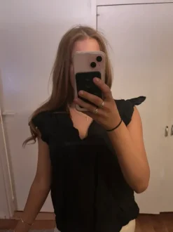 lager 157 mustapaita