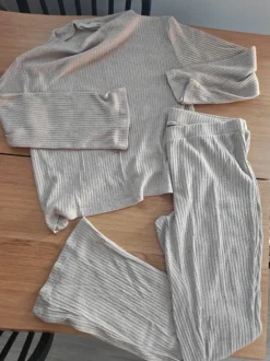 Lager 157 oloasu flare housut ja paita