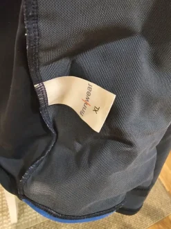 Lahkeellinen uimapuku