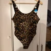 Leopardi uimapuku