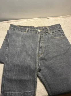 Levis 501 jeans