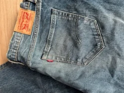 Levi’s 520 miesten farkut W34, L32