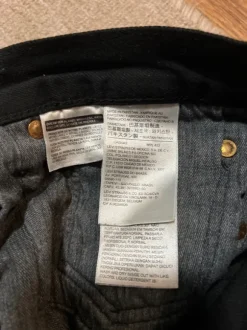 Levis 501 musta W32 L34