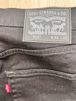 Levis 512 slim fit farkut W31 x L32 | Vinted
