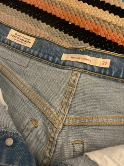 Levi's farkkushortsit