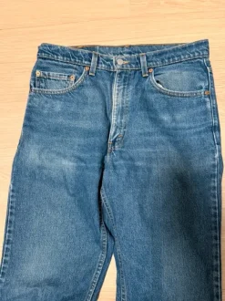 Levis housut