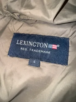 Lexington untuvatakki S