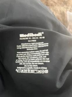 Lækker badedragt str 38