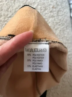 Lämpimät sukkahousut