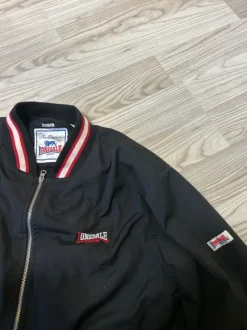 Lonsdale bomber takki