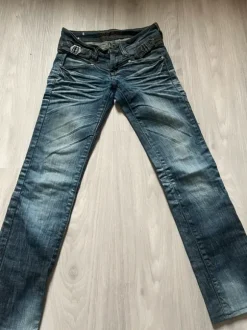 Lowrise jeans