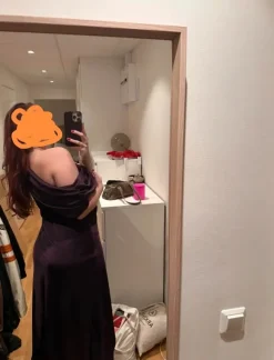 Luumun värinen Mango mekko