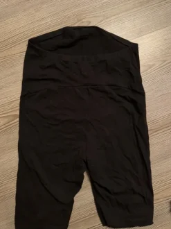 Mama bikers shortsit