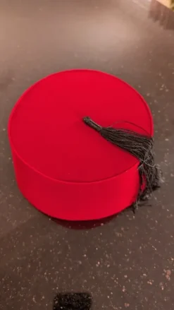 Maskeradhatt Fez röd