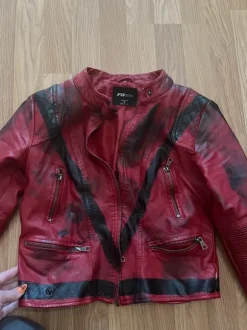 michael jackson triller naamiaisasu